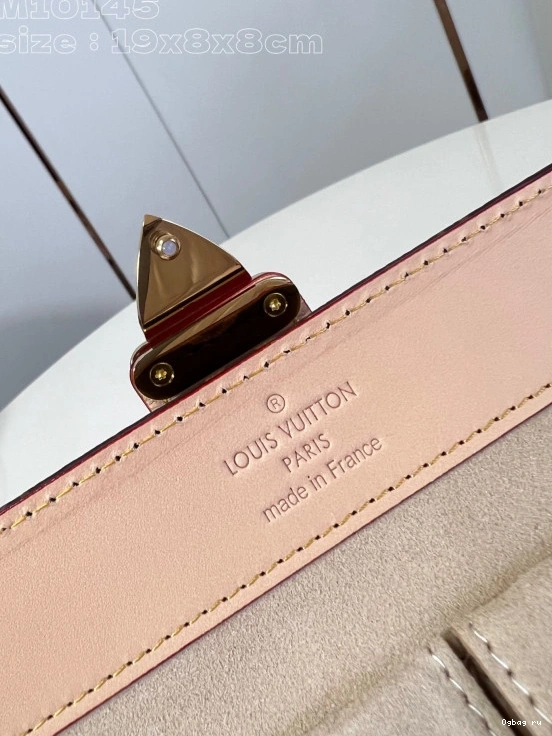 LOUIS Jewelry Case VUITTON 0821